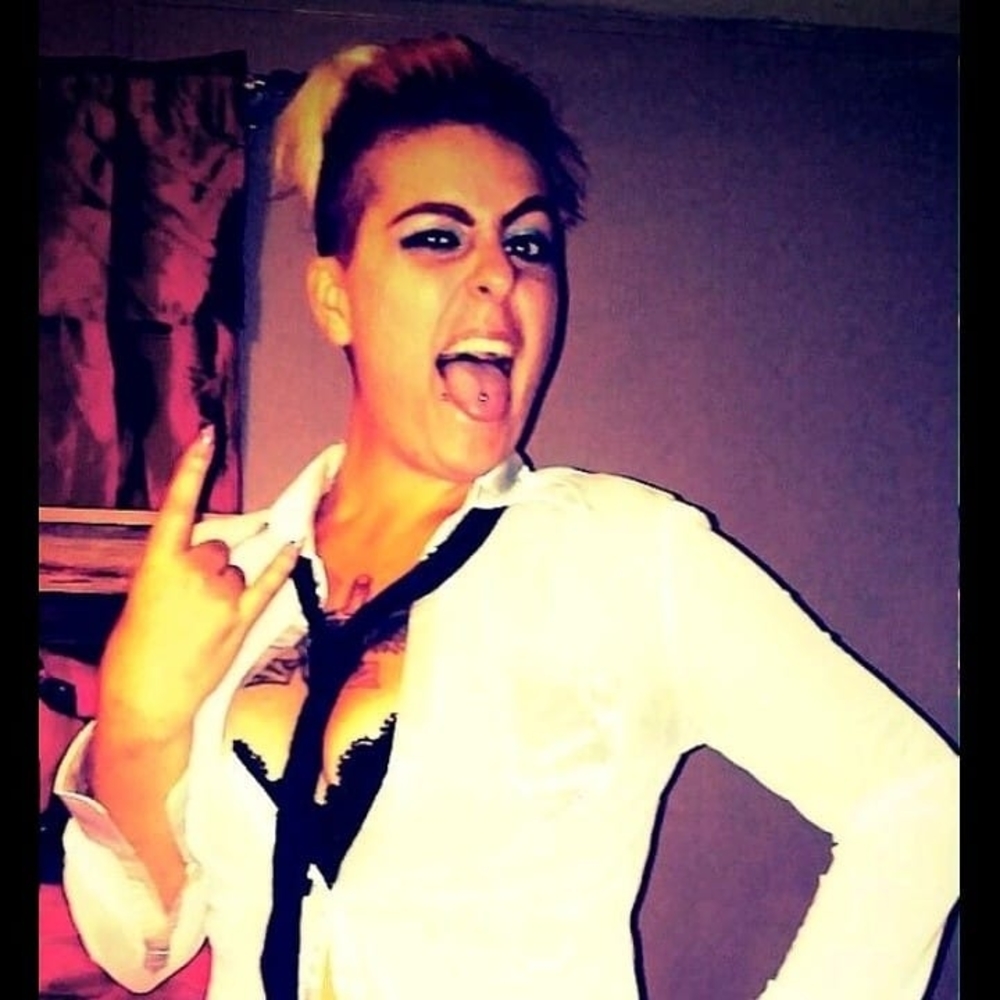 Meet your Posher, Amber